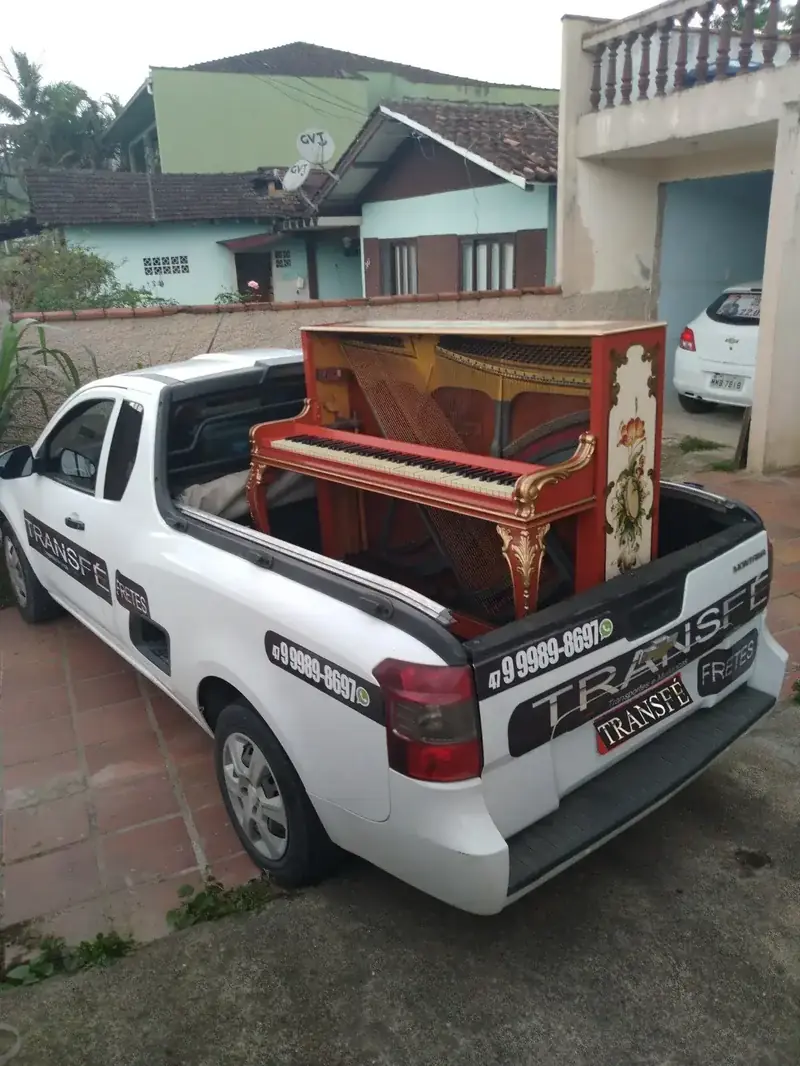 Frete especializado para transporte de piano em Joinville com segurança